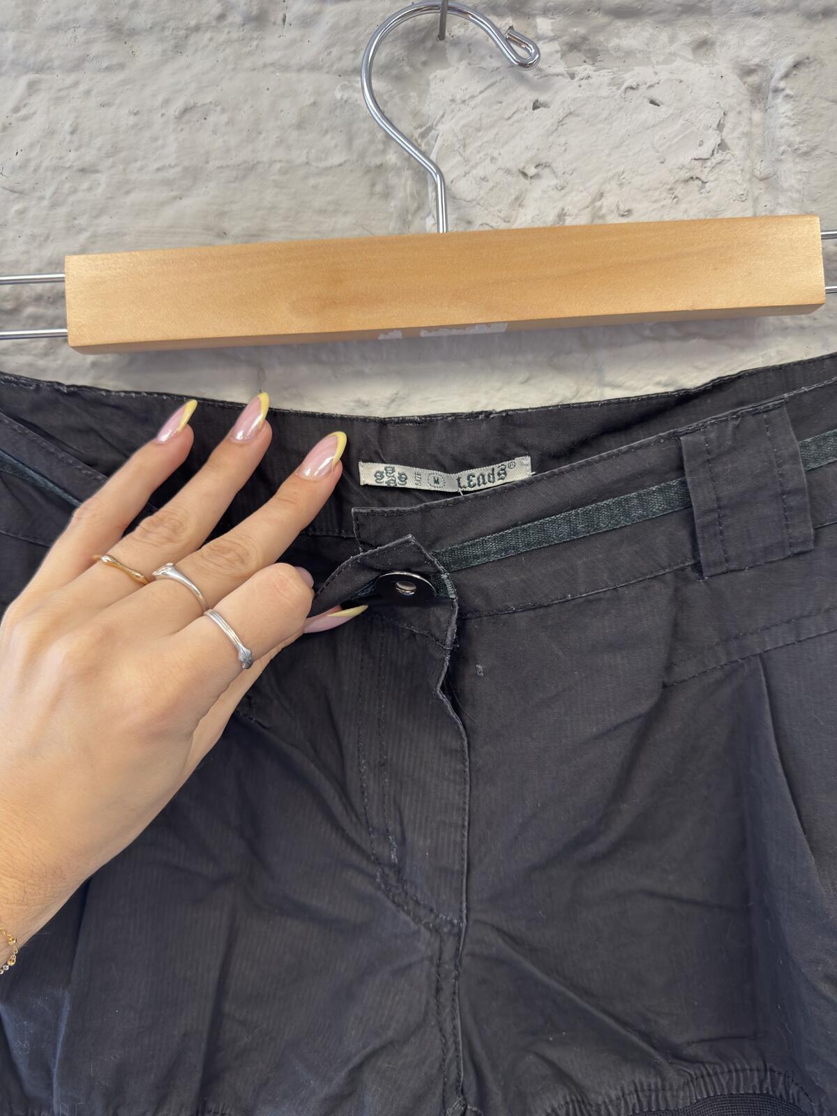 Leads Black Cotton Shorts with Elasticated hem