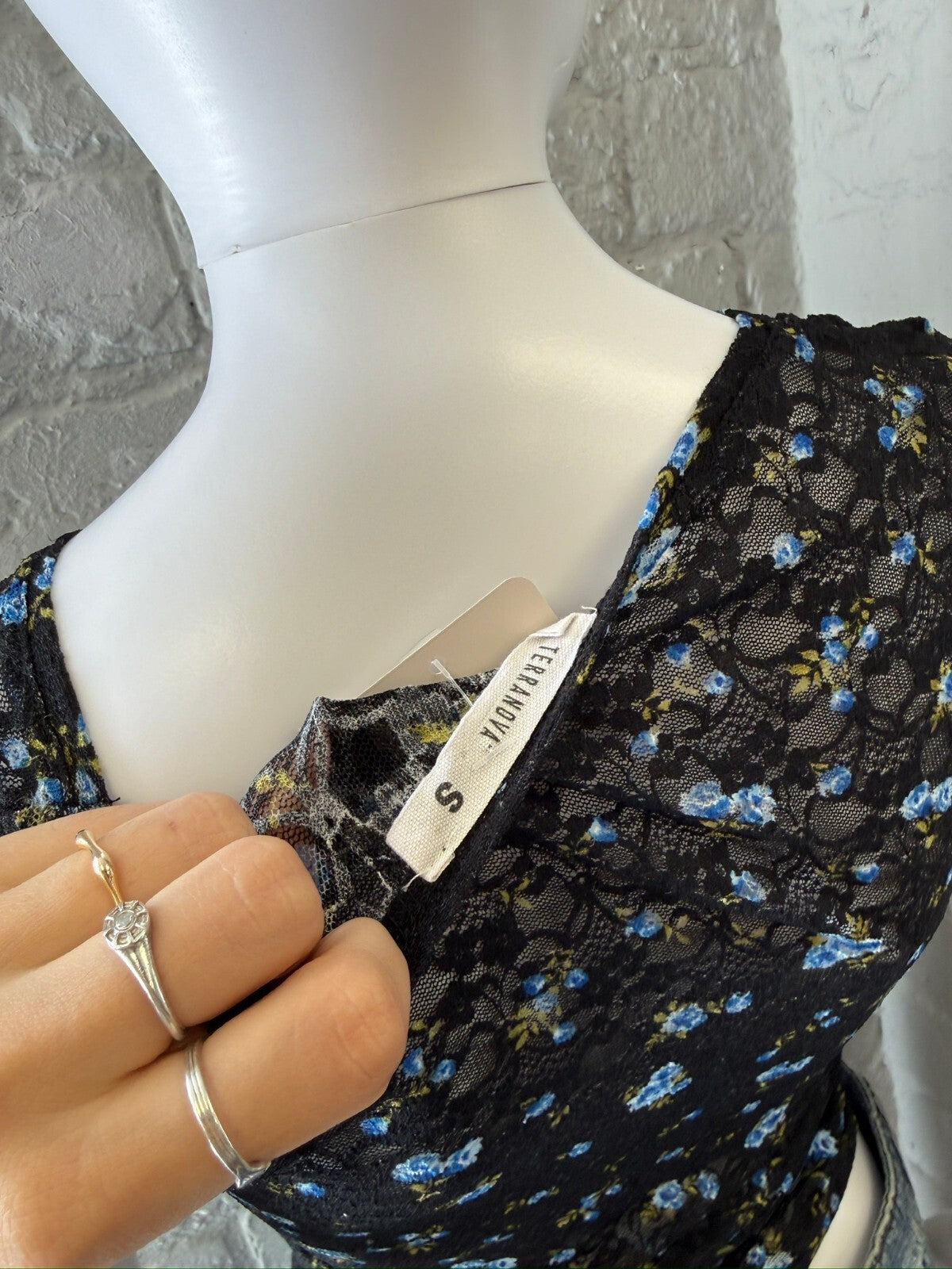 Black Floral Lace Top