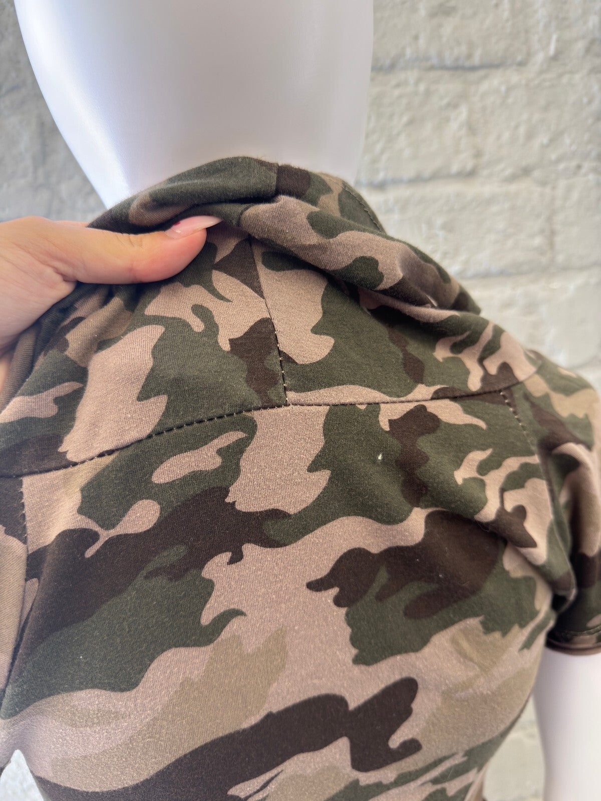 Camouflage Short Sleeve Hoodie Top