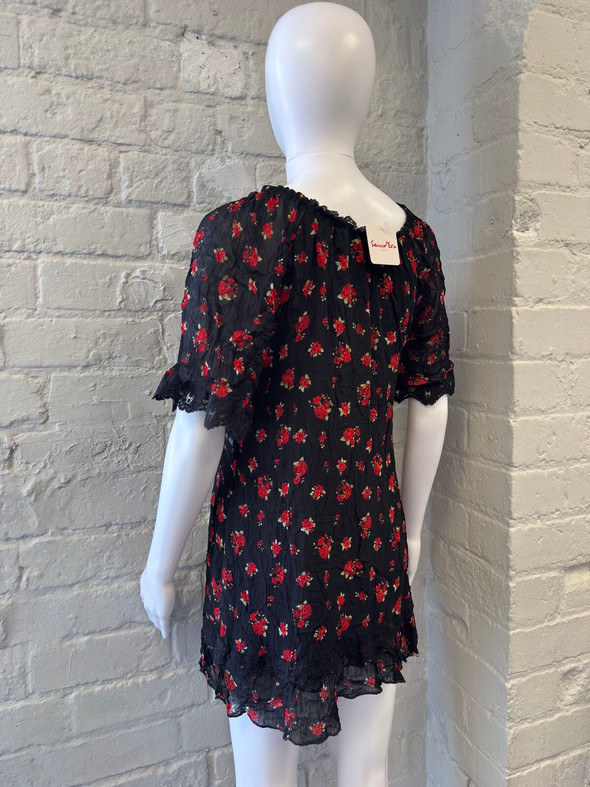 Black Floral Short Sleeve Dress with Red Rose Print
