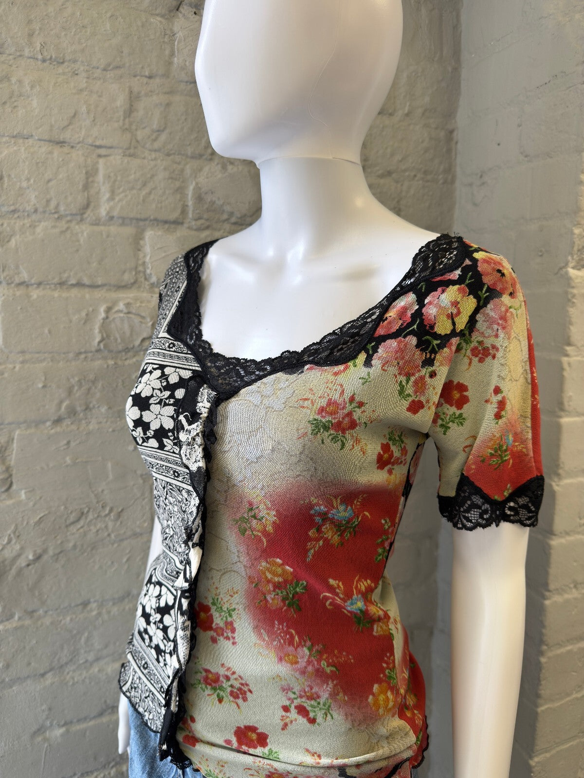 Vintage Floral Patchwork Lace Trim Top