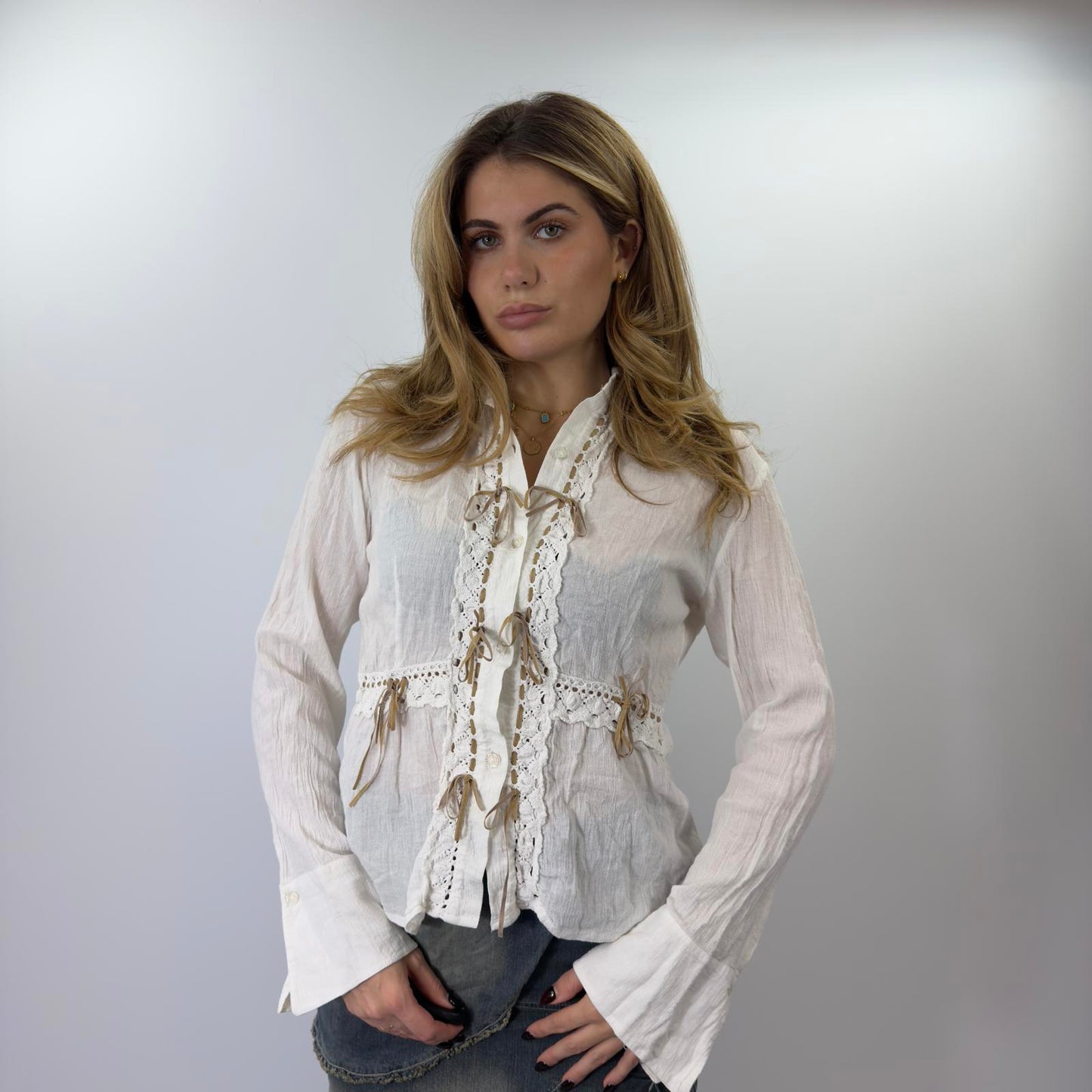Fei Fan Women's White Lace-Up Blouse Shirt - SIZE L