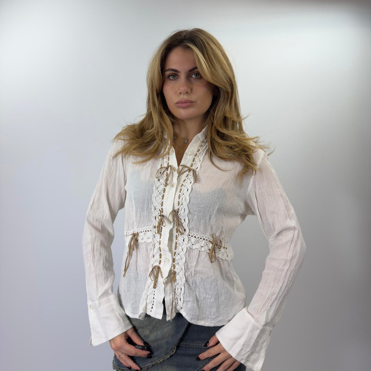 Fei Fan Women's White Lace-Up Blouse Shirt - SIZE L