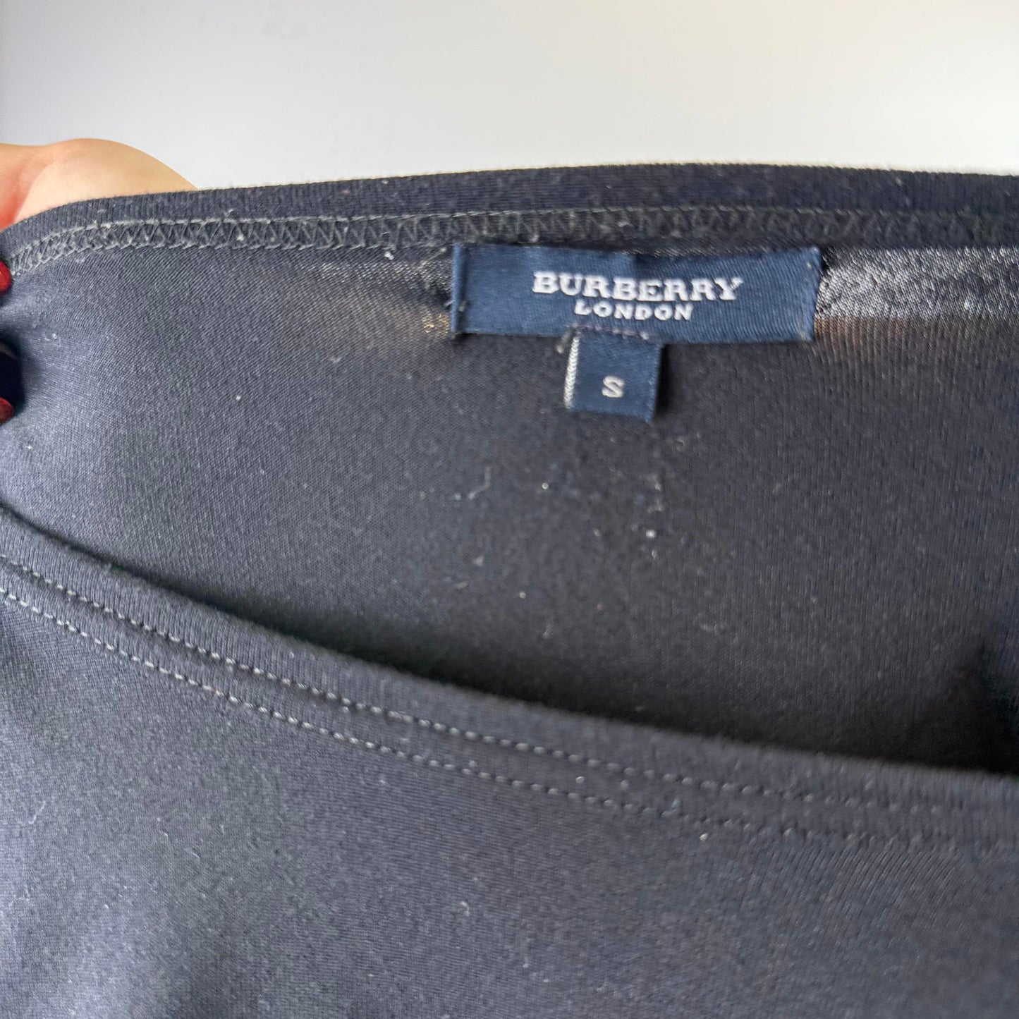 Burberry Black Short Sleeve T-Shirt - SIZE S