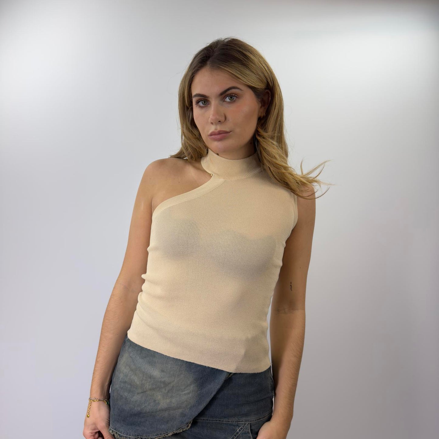 Cream Sleeveless High Neck Knit Top- SIZE M
