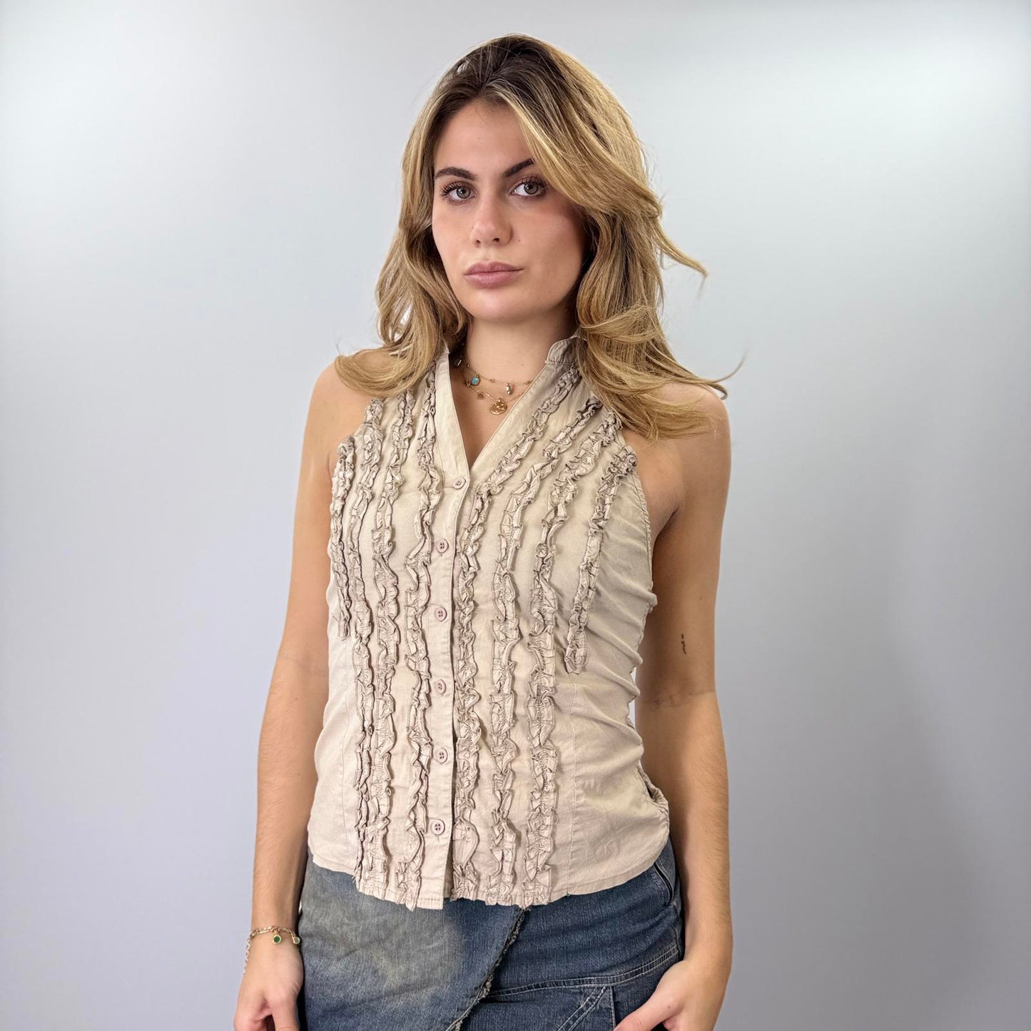 S&W Beige Sleeveless Ruffle Detail Button-Up Top- SIZE M