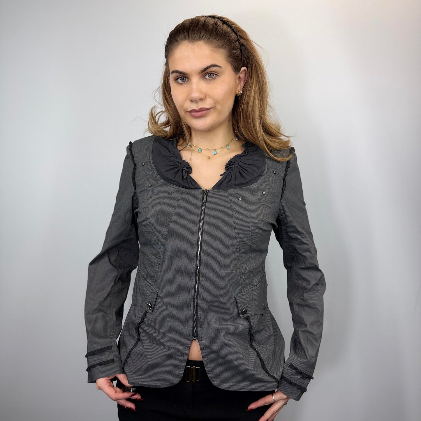 Y2K Charcoal Zip-Up Fitted Jacket – Vintage 2000s