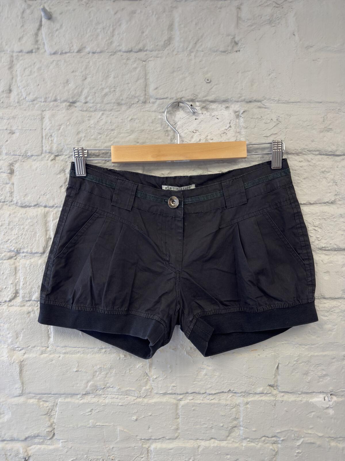 Leads Black Cotton Shorts with Elasticated hem
