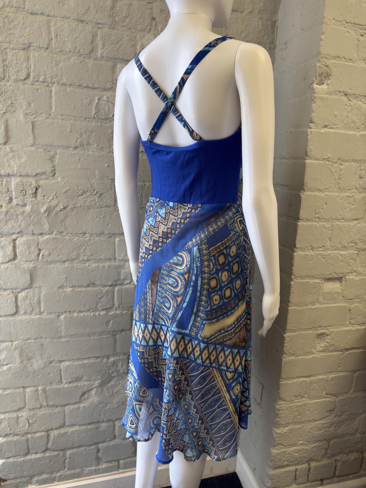 Nemo blue patterned strappy midi dress