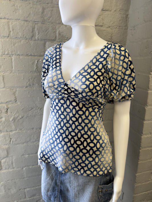 HotKiss Blue and Cream Circle Print V-Neck Puff Sleeve Top