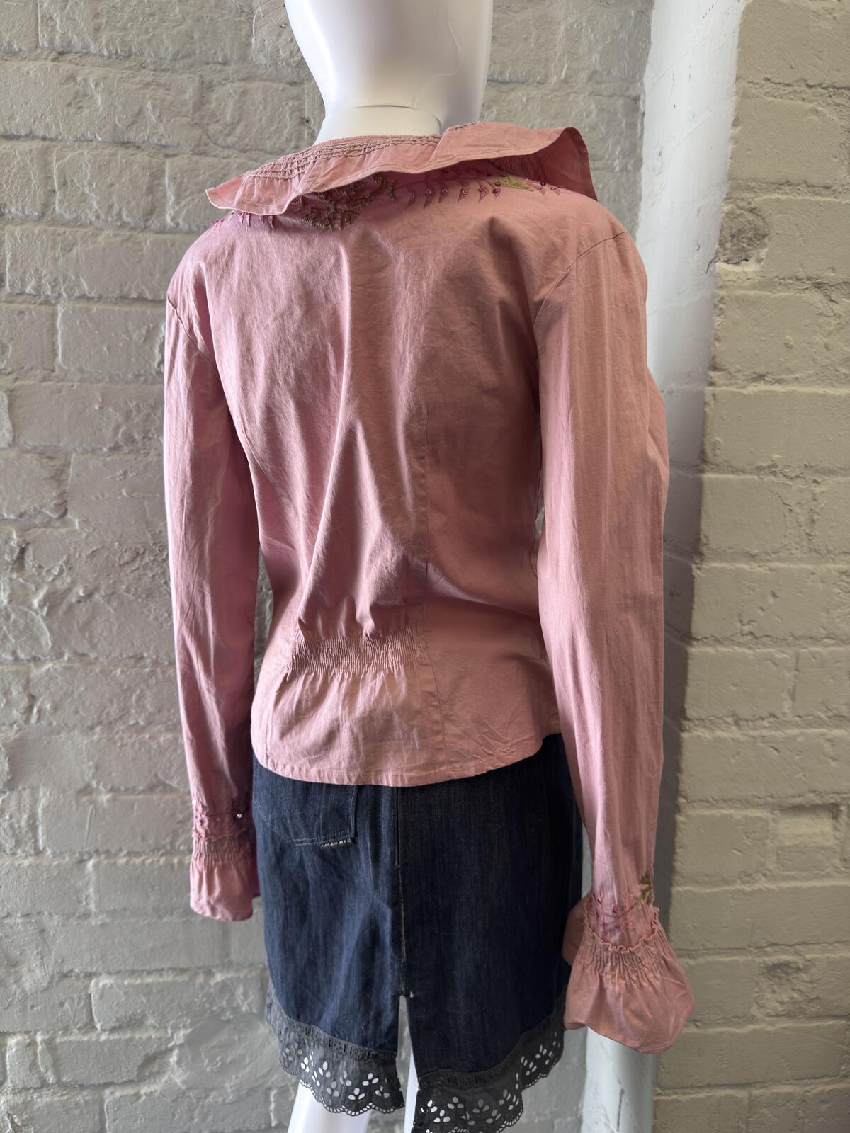 Thannác Pink Ruffle Embroidered Shirt