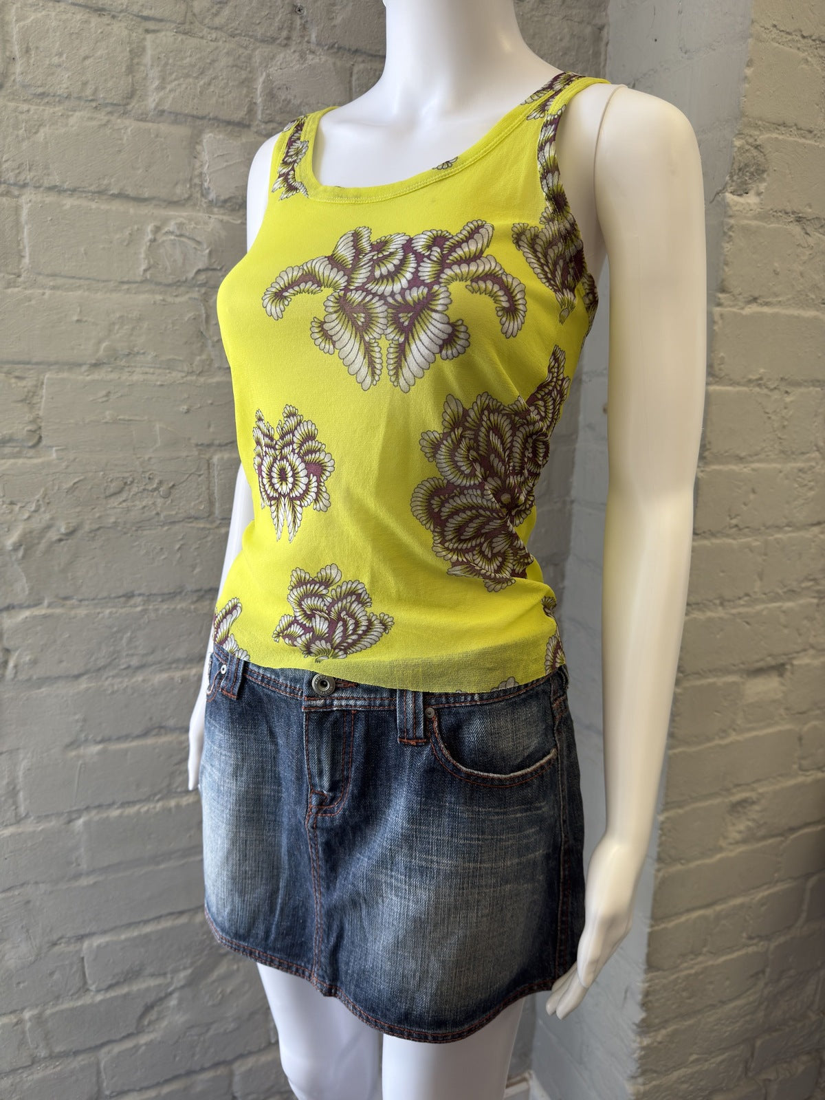 One Step Yellow Patterned Mesh Top