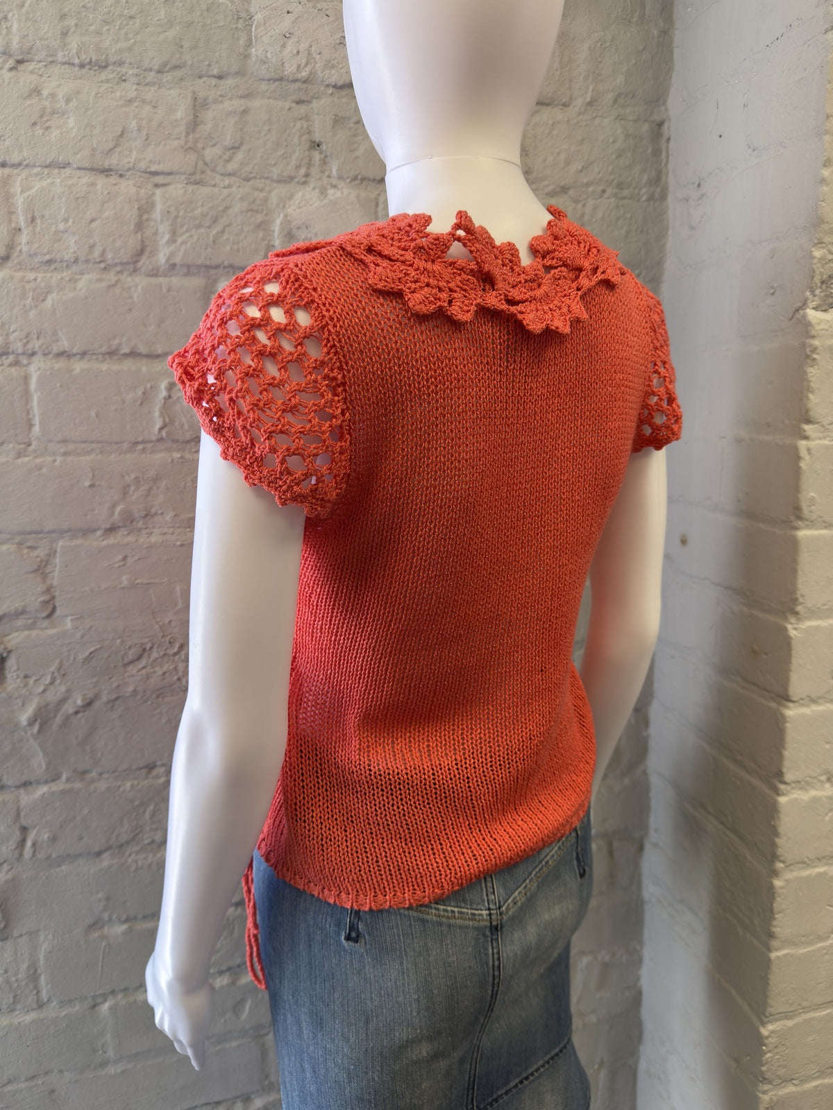 Fulida Coral Knit Floral Crochet Detail Top
