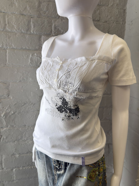 White Short Sleeve Fitted Top with Lace and Floral Print