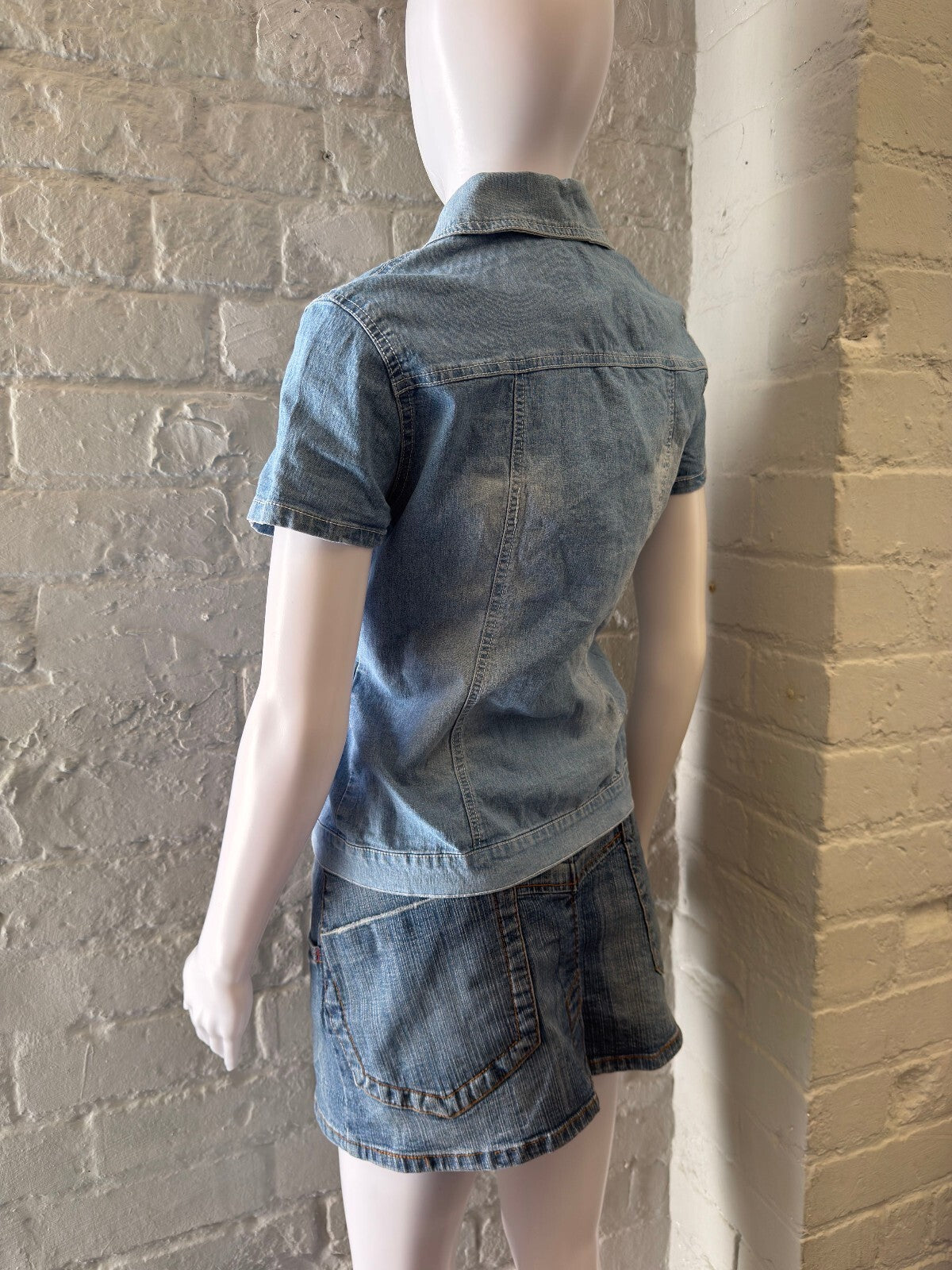 Vintage Light Blue Denim Short Sleeve Shirt