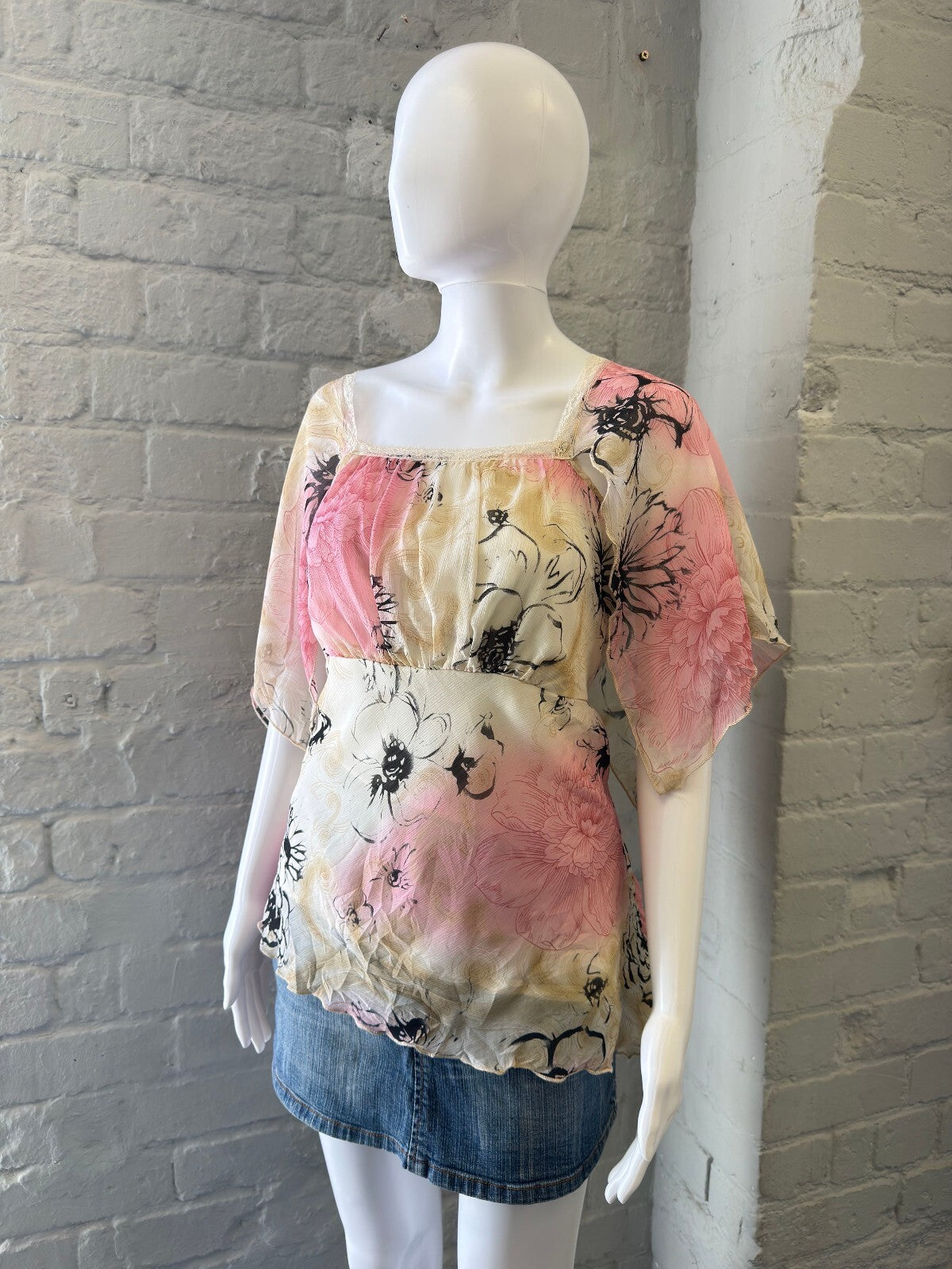 Floral Sheer Blouse with Tie Back in Pink and Cream