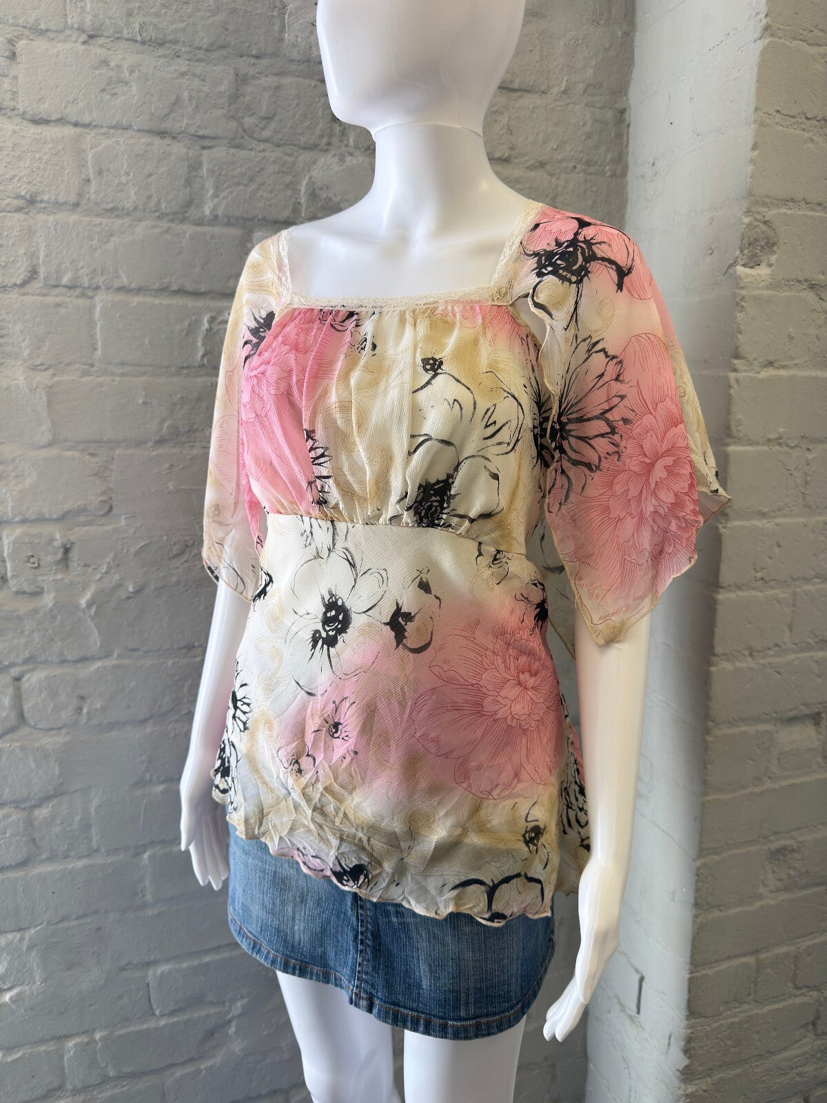 Floral Sheer Blouse with Tie Back in Pink and Cream