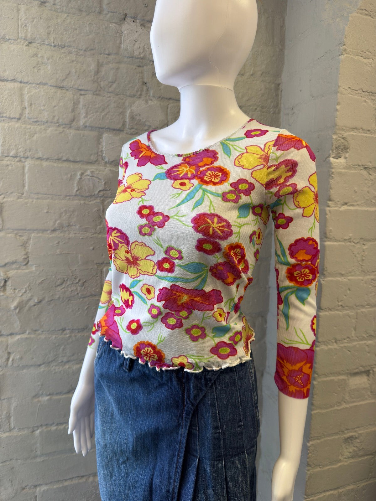 2000s Floral Print Mesh 3/4 Sleeve Top
