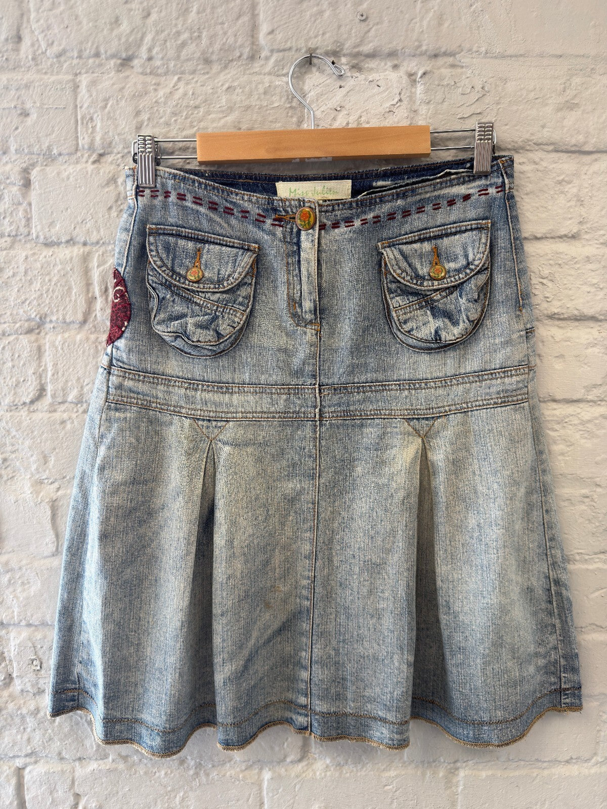 90s Midi Denim Skirt with Embroidered Detail