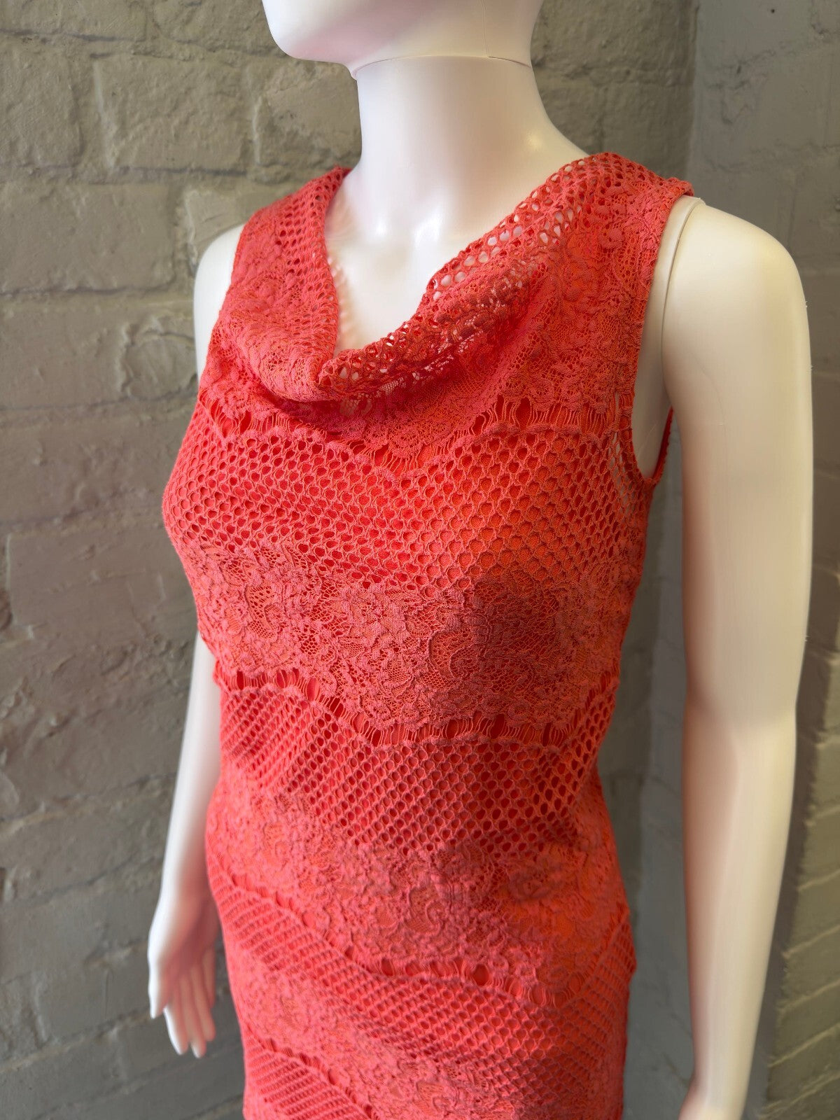PHARD Coral Lace Sleeveless Dress