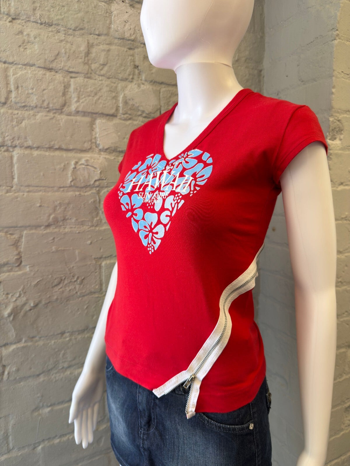 Denny Rose Red Baby Tee with Side Zipper Detail