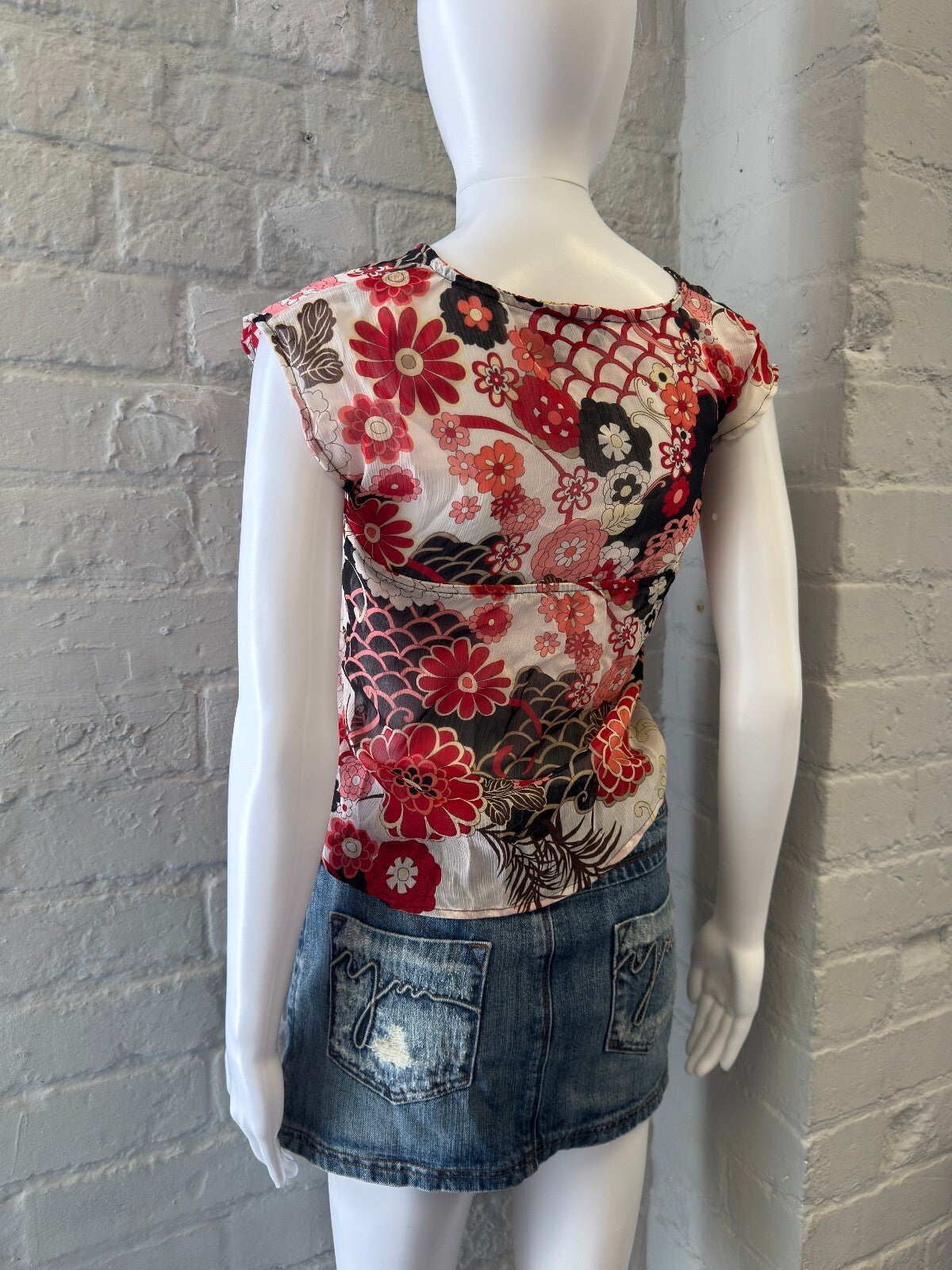 Floral Print Cap Sleeve Crop Top