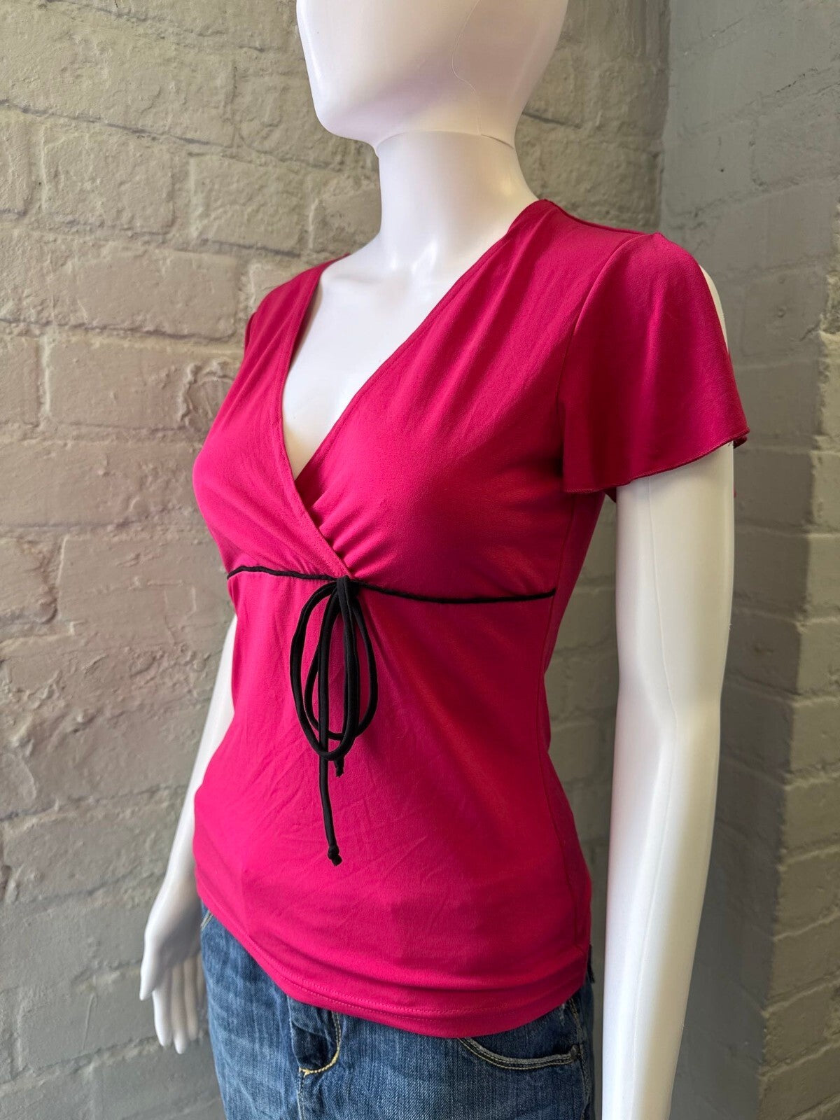 Pink Short Sleeve V-Neck Top with Black Tie Detail
