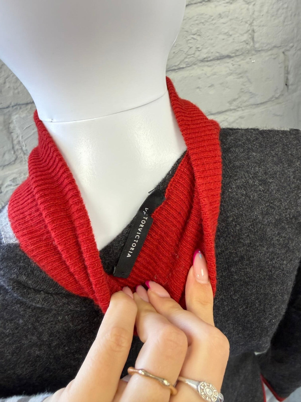 Checkered Wooll Zip-Up Jumper