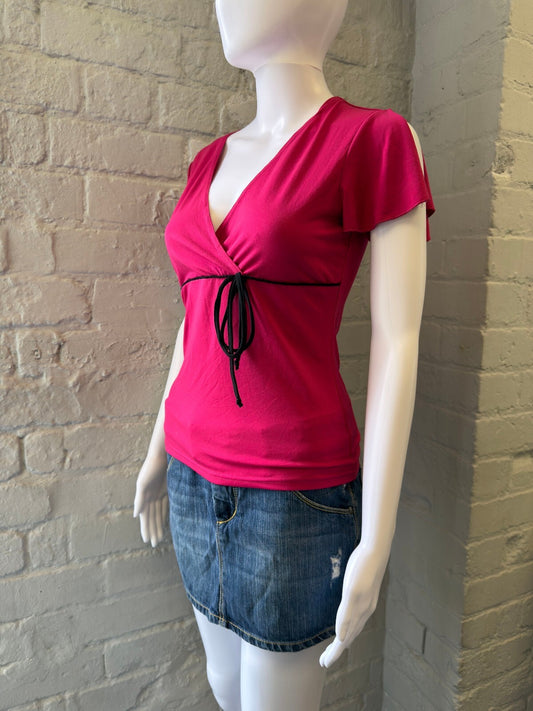 Pink Short Sleeve V-Neck Top with Black Tie Detail