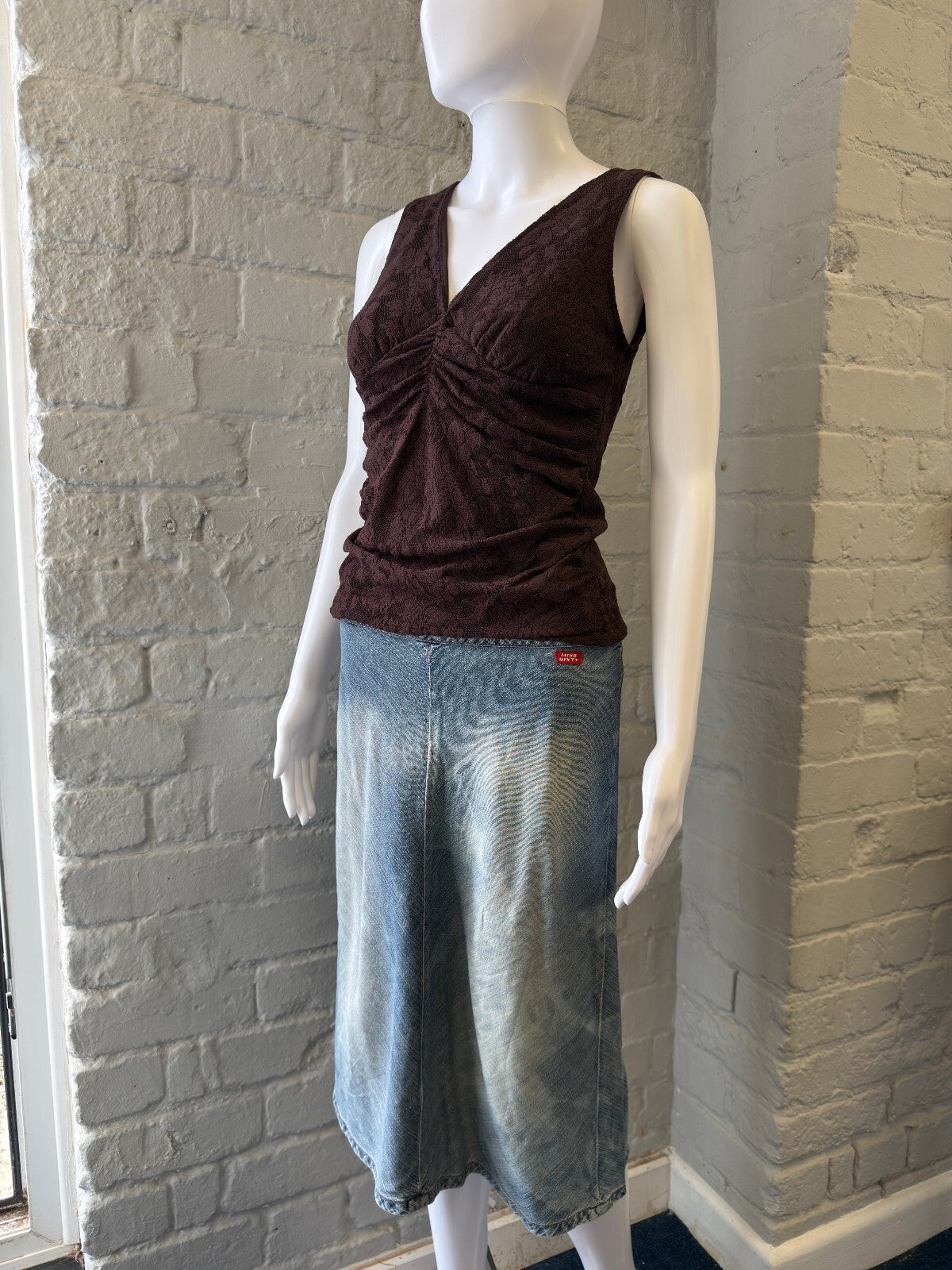 Rampage Brown Lace Sleeveless V-Neck Top