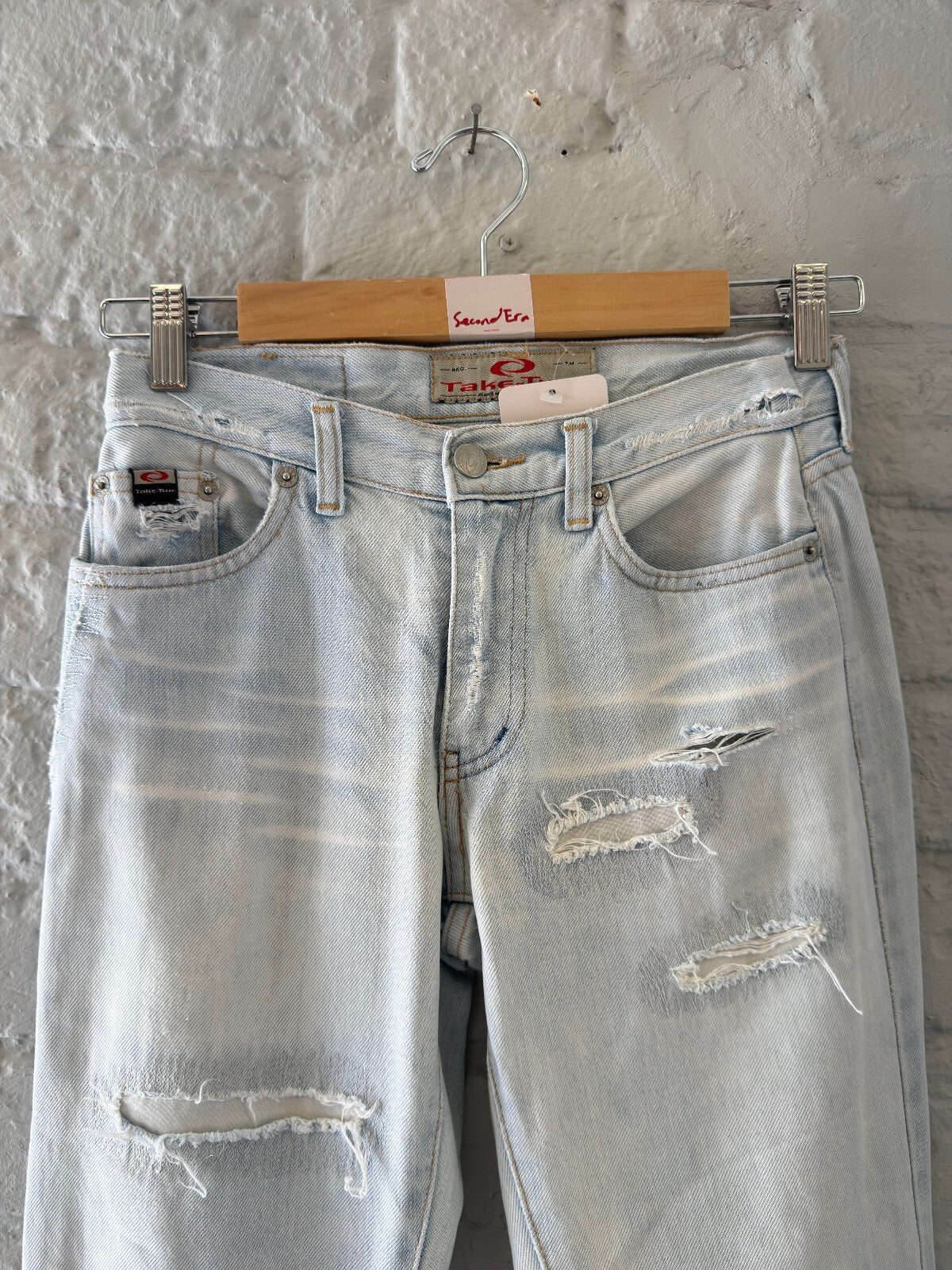Y2K Distressed Light Wash Denim Jeans