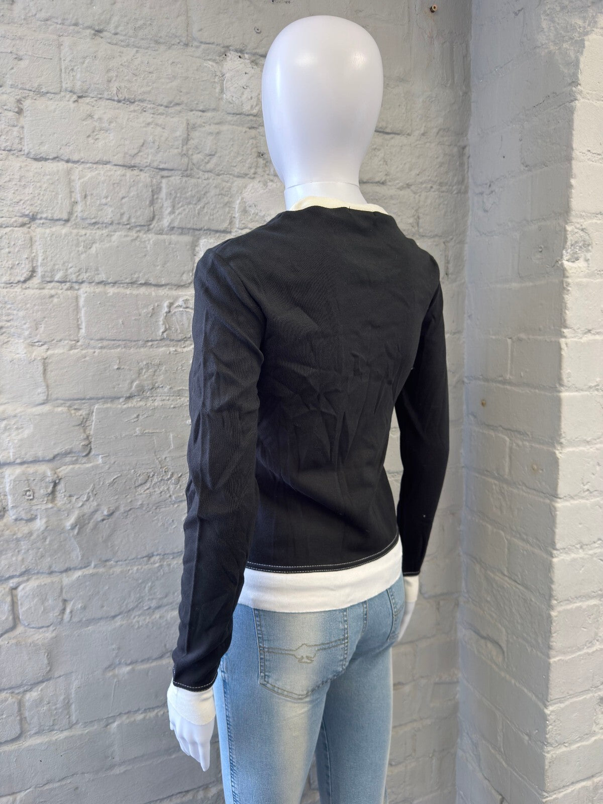 Vintage Black Long Sleeve Graphic T-Shirt