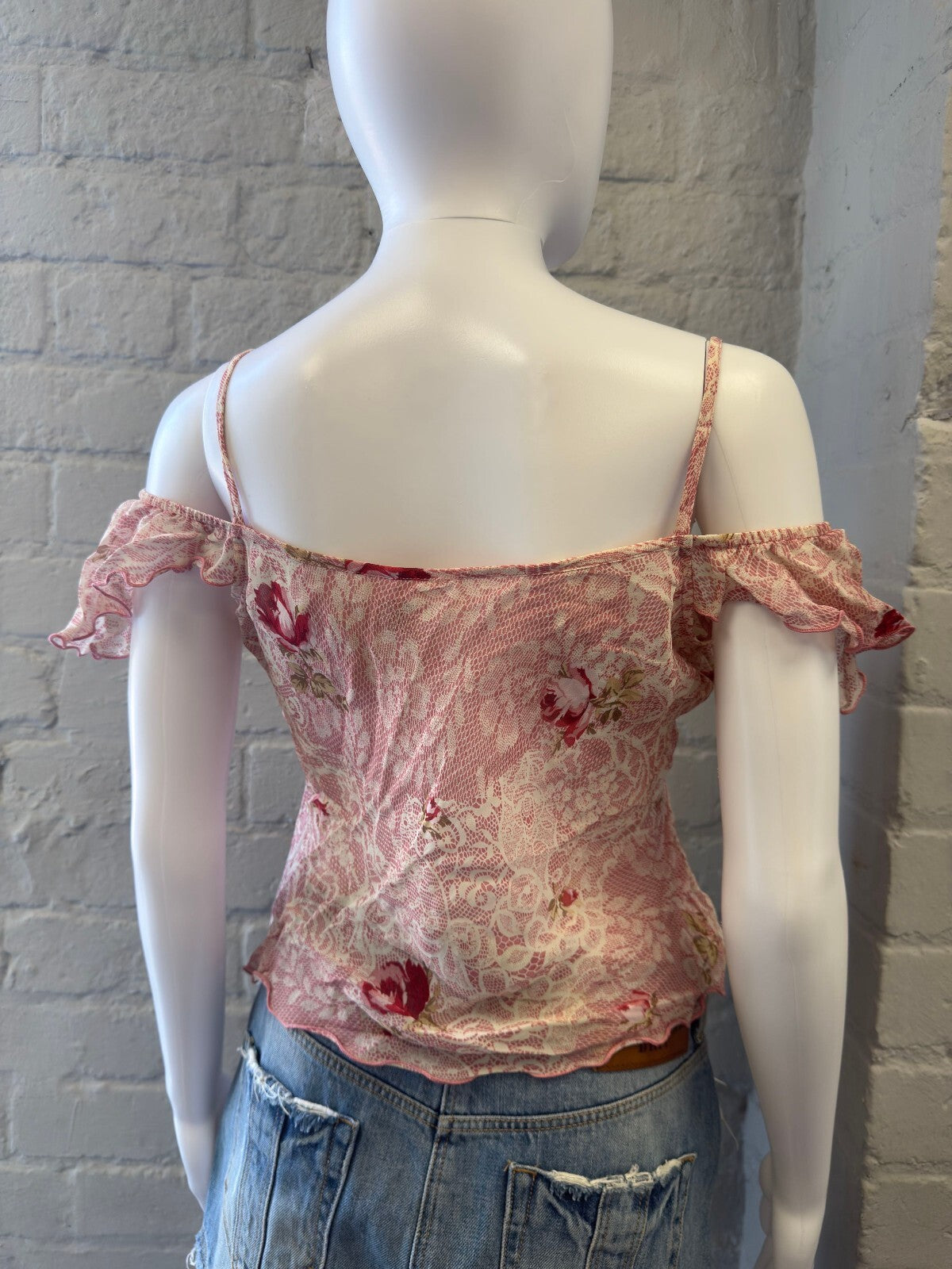 Pink Floral Lace Cold Shoulder Camisole Top
