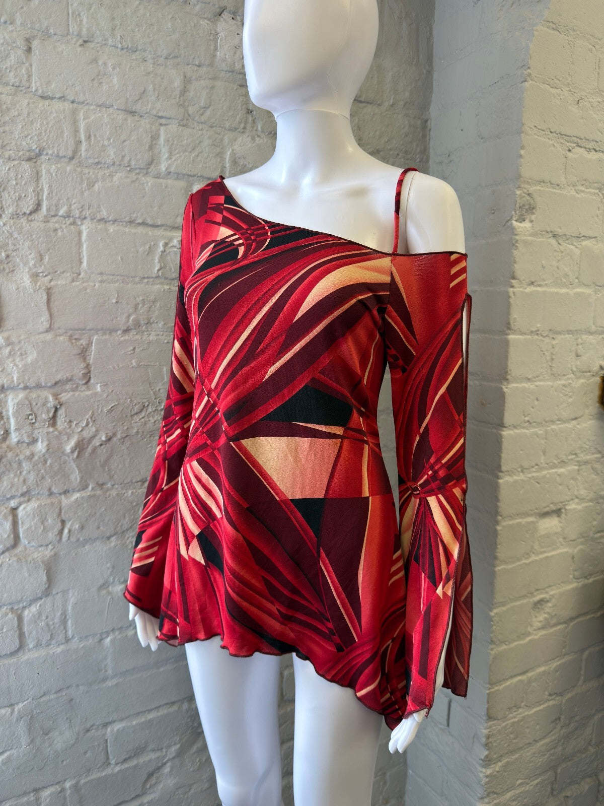 Red Abstract Print Asymmetric Cold Shoulder Mini Dress