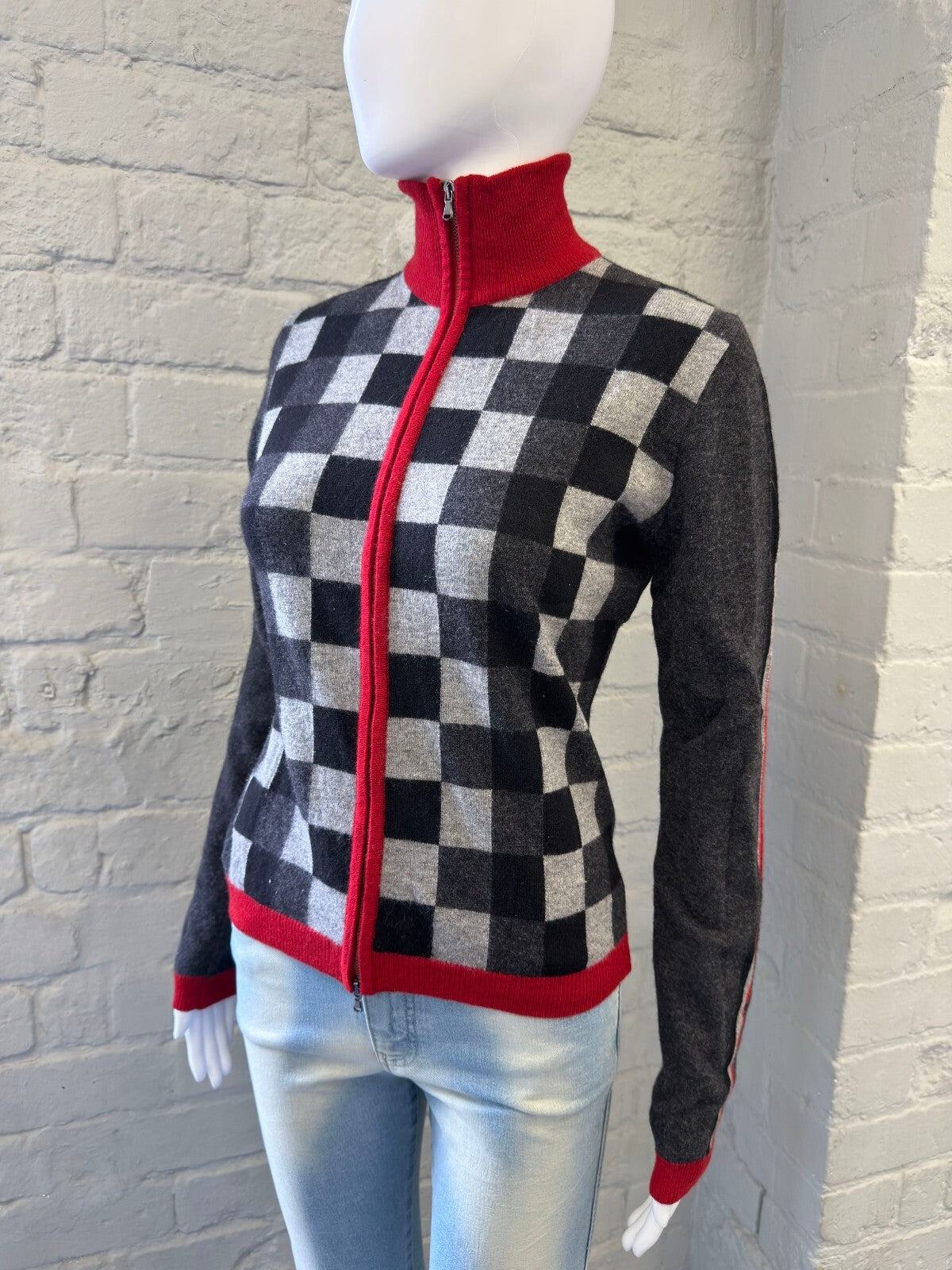 Checkered Wooll Zip-Up Jumper