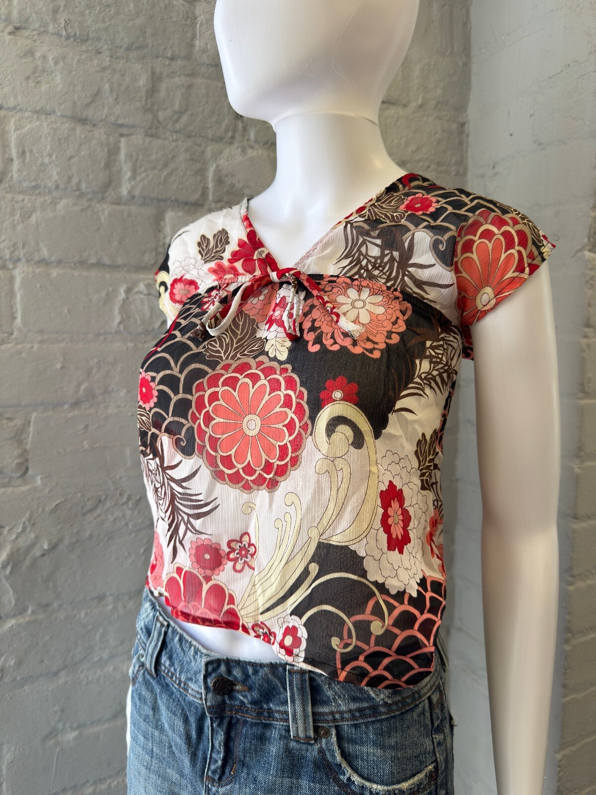 Floral Print Cap Sleeve Crop Top